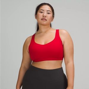 Free to Be Serene Bra (size 6)
Light Support, C/D Cup NWT